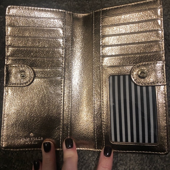 Rose Gold Kate Spade Wallet - Picture 4 of 4